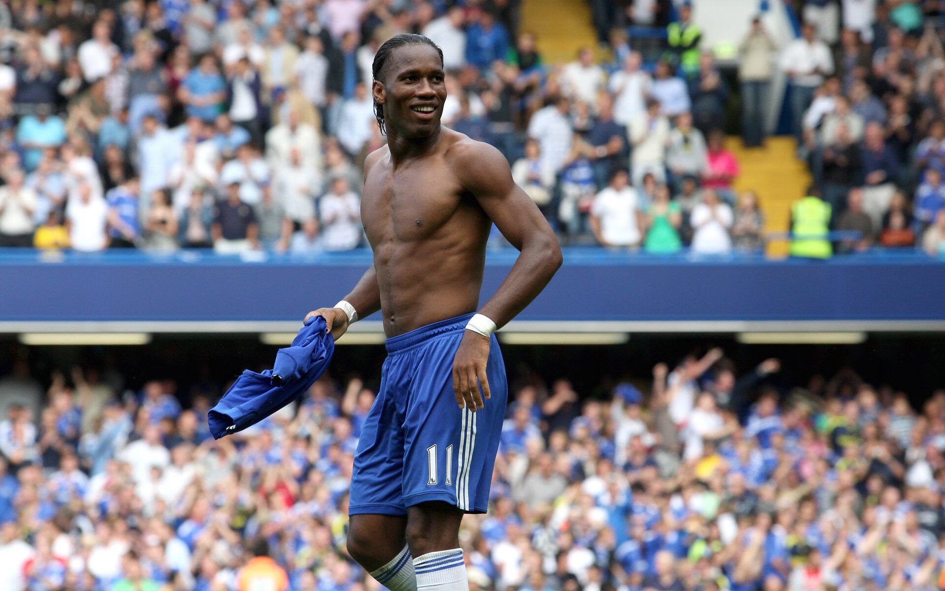 开云网页版-“足球+音乐+影像”多元文化产业融合，开创行业新局面，音乐与足球的融合课题