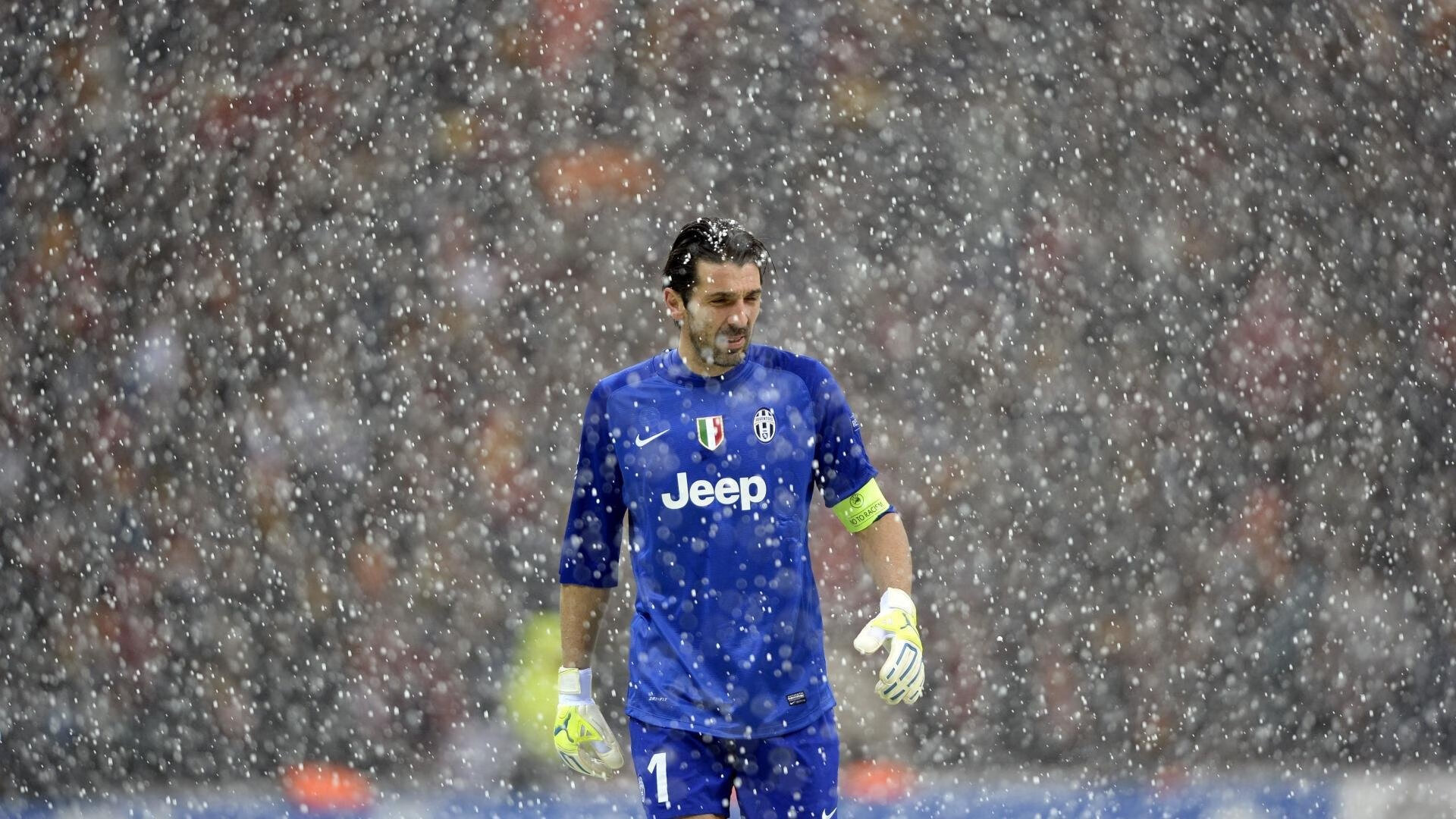 史上最年轻的“欧冠MVP”是谁？未来之星的榜单！，欧冠最年轻出场